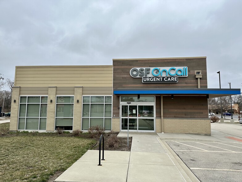 520 Cunningham, Urbana, IL à louer - Photo principale – Image 1 sur 20