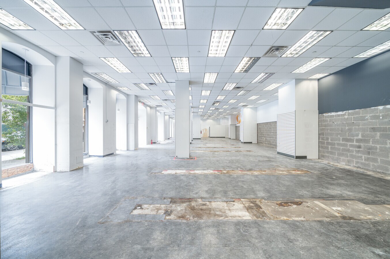 351 E 51st St, New York, NY 10022 - Lot CU#1 - - Photo intérieure - Image 2 of 3