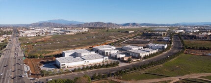 14080 Meridian Pky, Riverside, CA - Vue aérienne  vue de carte