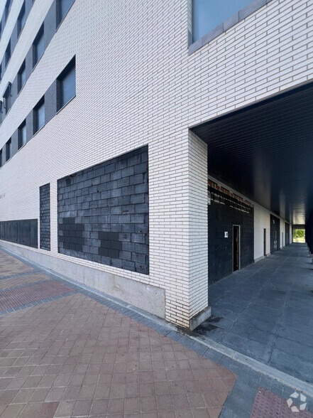 Local commercial dans Alcorcón, Madrid à louer - Photo intérieure – Image 1 sur 1