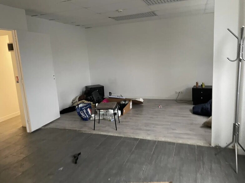 Industriel/Logistique dans Goussainville à louer - Photo intérieure – Image 3 sur 8