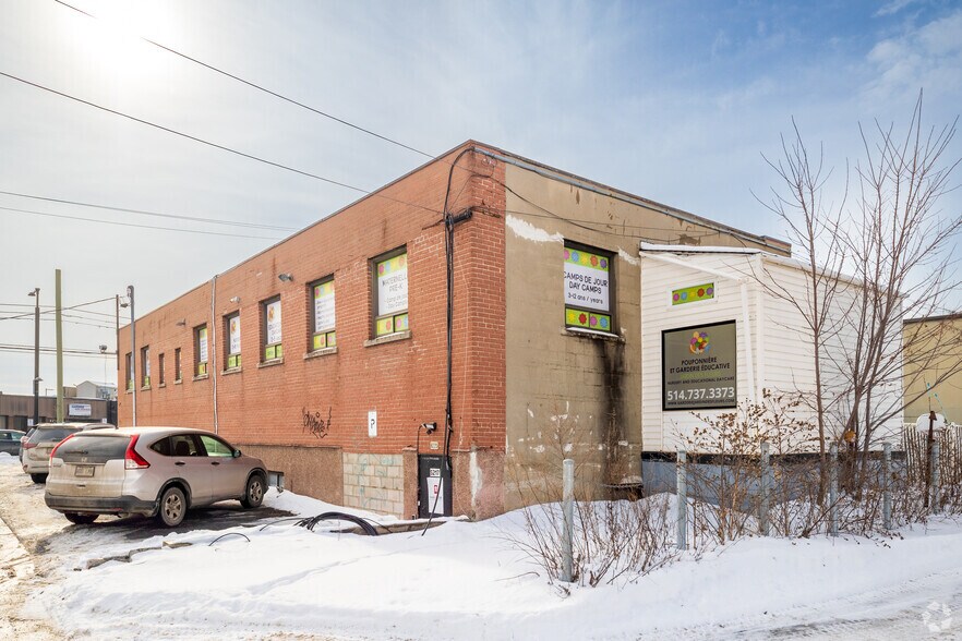 5215-5217 Rue de la Savane, Montréal, QC à louer - Photo de l’immeuble – Image 3 sur 4