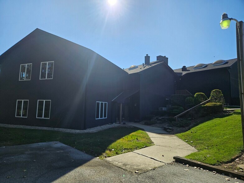 10600 W 143rd St, Orland Park, IL à louer - Photo de l’immeuble – Image 3 sur 8