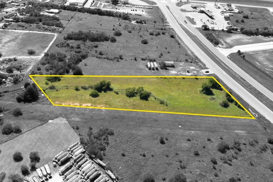 4390 E Loop 1604, Elmendorf, TX à vendre - Aérien – Image 2 sur 30