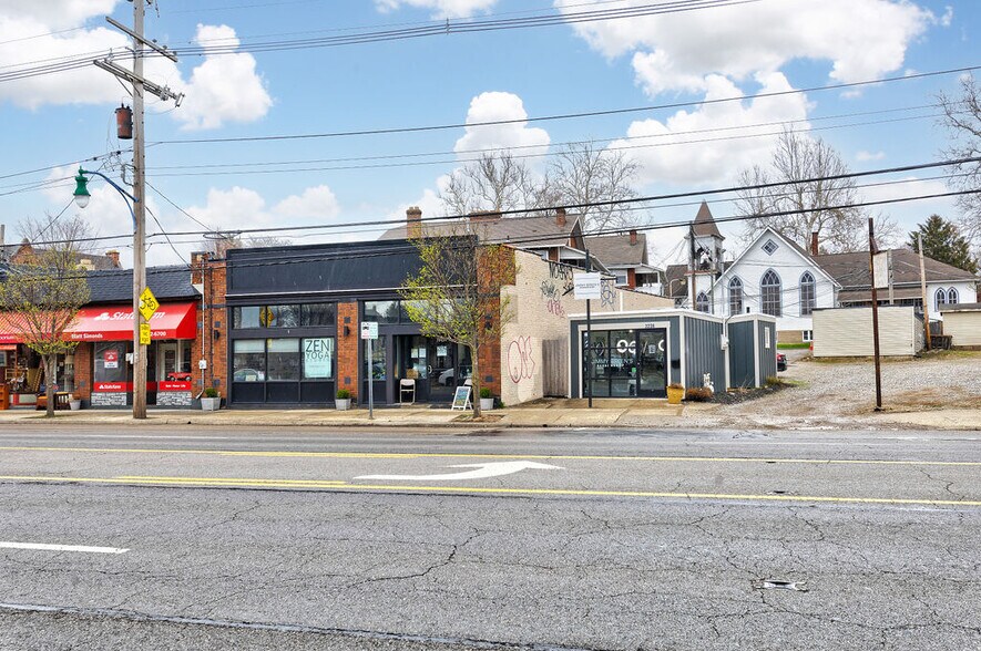 3230-3242 N High St, Columbus, OH à louer - Photo principale – Image 1 sur 9