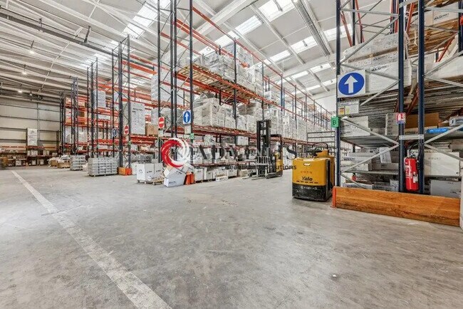 Plus de détails pour Industriel/Logistique à louer