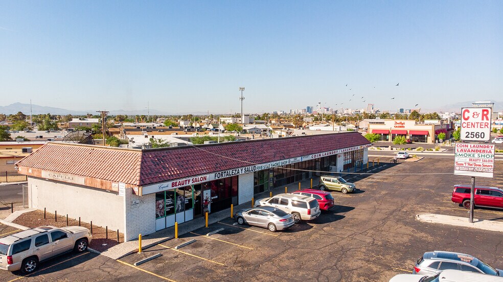 2560 N Las Vegas Blvd, North Las Vegas, NV à vendre - Photo de l’immeuble – Image 1 sur 7