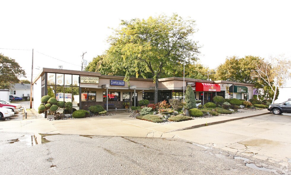 1028 S Mission St, Mount Pleasant, MI à vendre - Photo principale – Image 1 sur 8