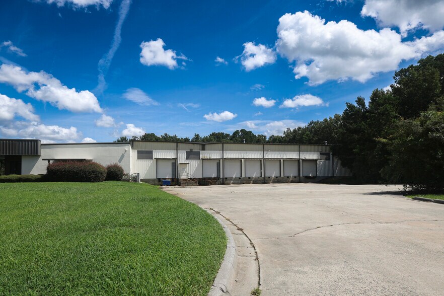104 Coleman Blvd, Savannah, GA à vendre - Photo de l’immeuble – Image 3 sur 14