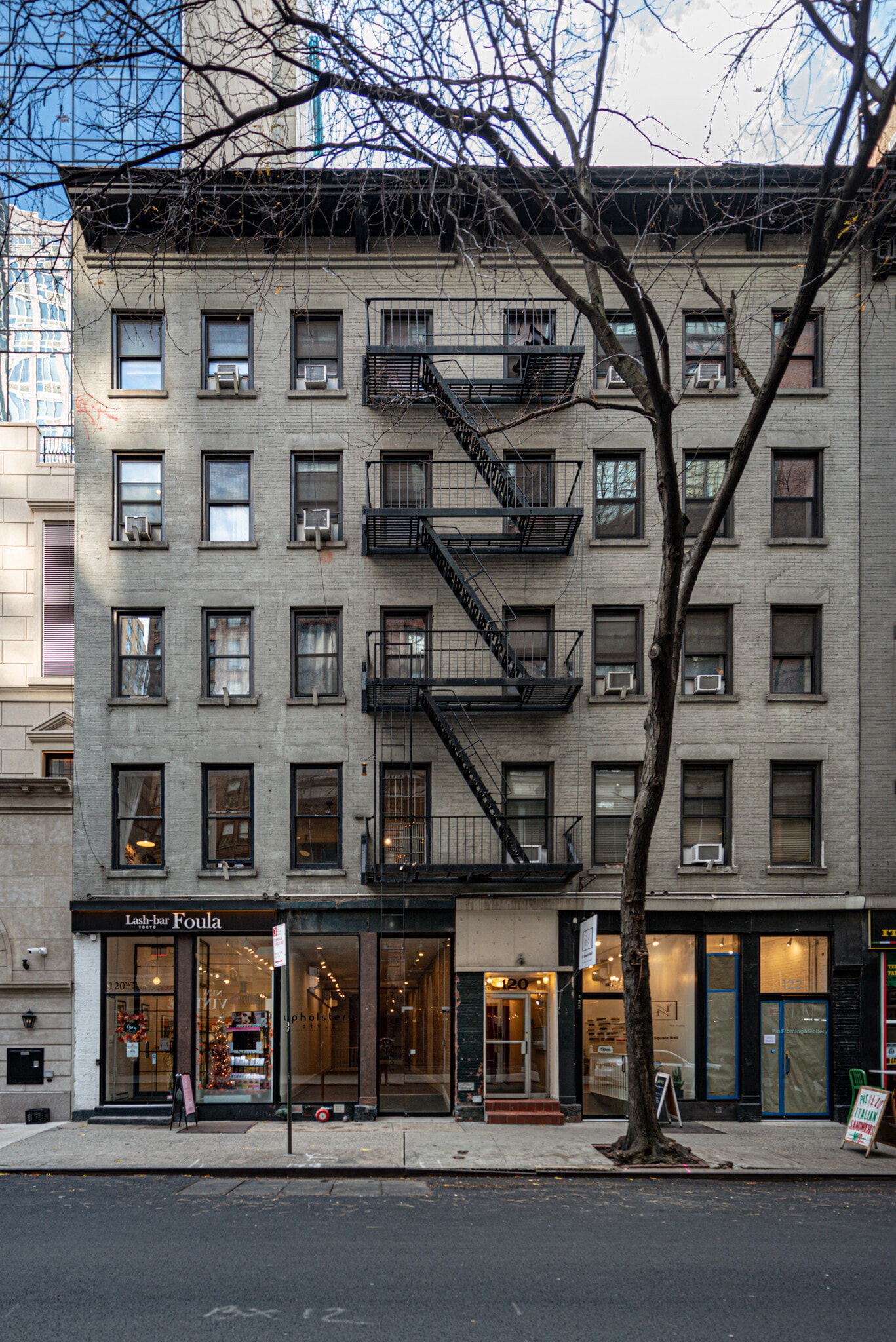 120 W 25th St, New York, NY à louer Photo principale– Image 1 sur 10