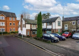 Ebury Rd, Rickmansworth à vendre - Photo de l’immeuble – Image 3 sur 7