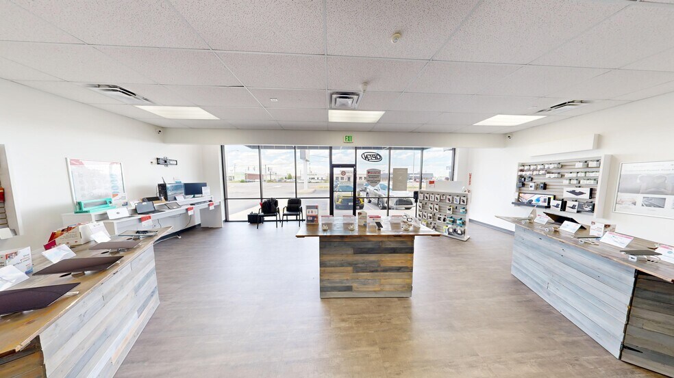 427 W Coliseum Blvd, Fort Wayne, IN à louer - Photo de l’immeuble – Image 2 sur 7