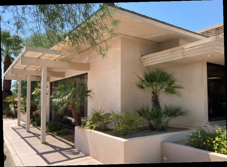 74000 Country Club Dr, Palm Desert, CA à louer - Photo de l’immeuble – Image 2 sur 5