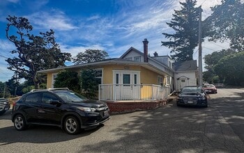 3789 Quadra St, Victoria, BC à louer Photo de l’immeuble– Image 2 sur 4