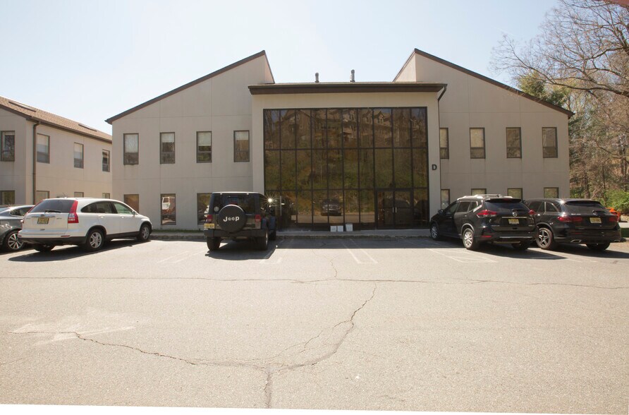 115 US Highway 46, Mountain Lakes, NJ à vendre - Photo de l’immeuble – Image 2 sur 4