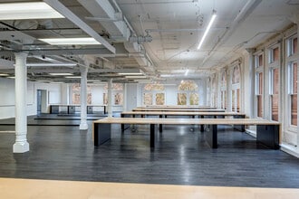 308-316 Occidental Ave S, Seattle, WA à louer Photo intérieure– Image 1 sur 10