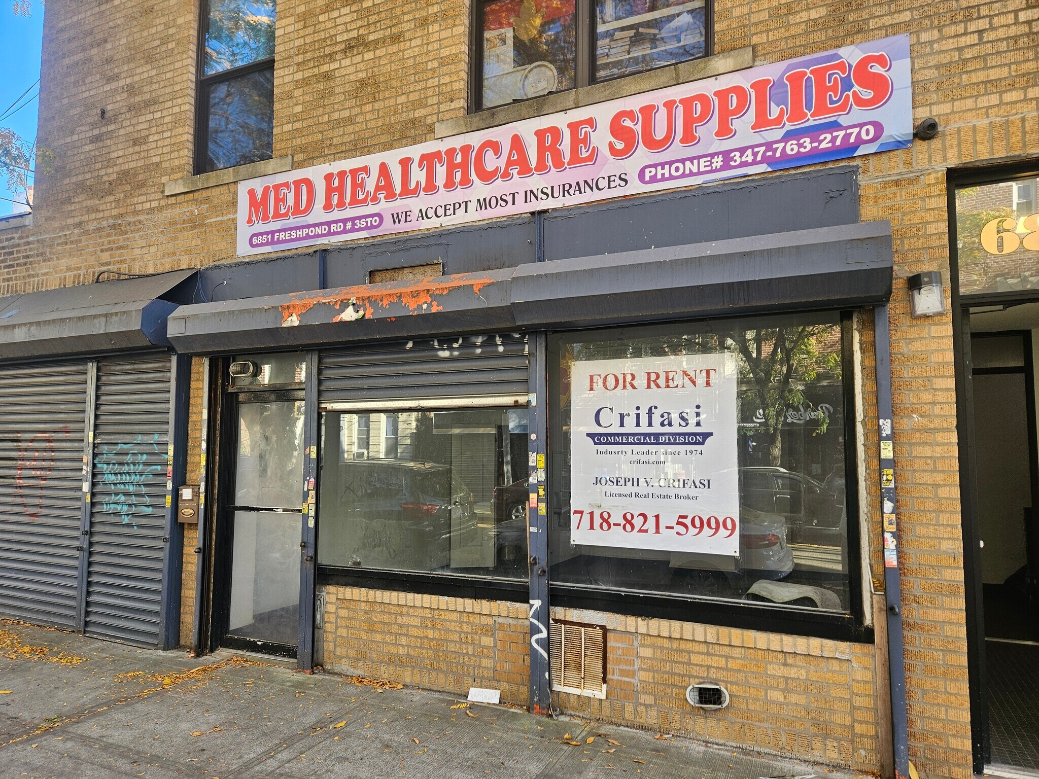 6851 Fresh Pond Rd, Ridgewood, NY à louer Photo de l’immeuble– Image 1 sur 5