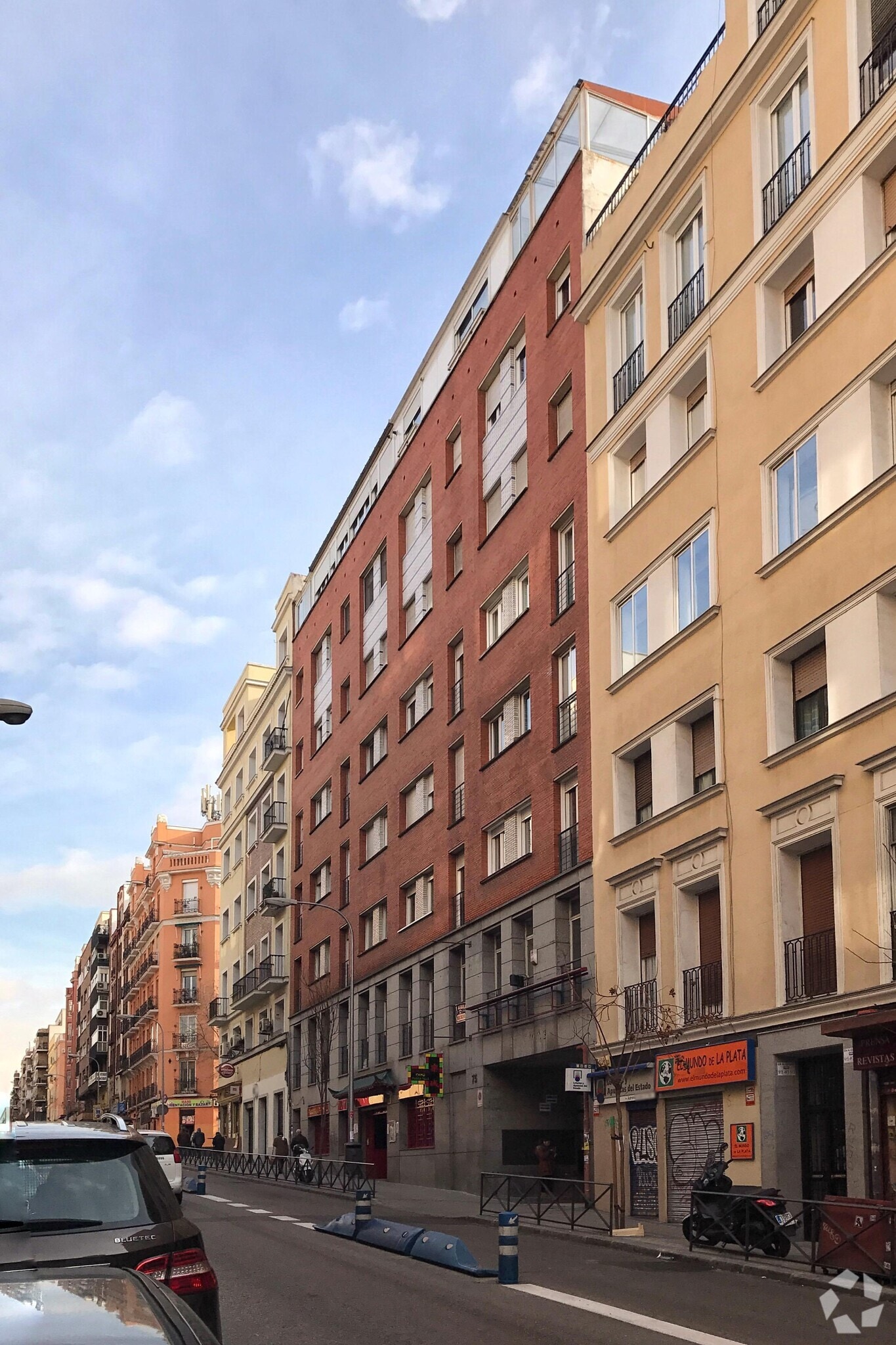 Calle de Fernández de los Ríos, 75, Madrid, Madrid à louer Photo principale– Image 1 sur 3