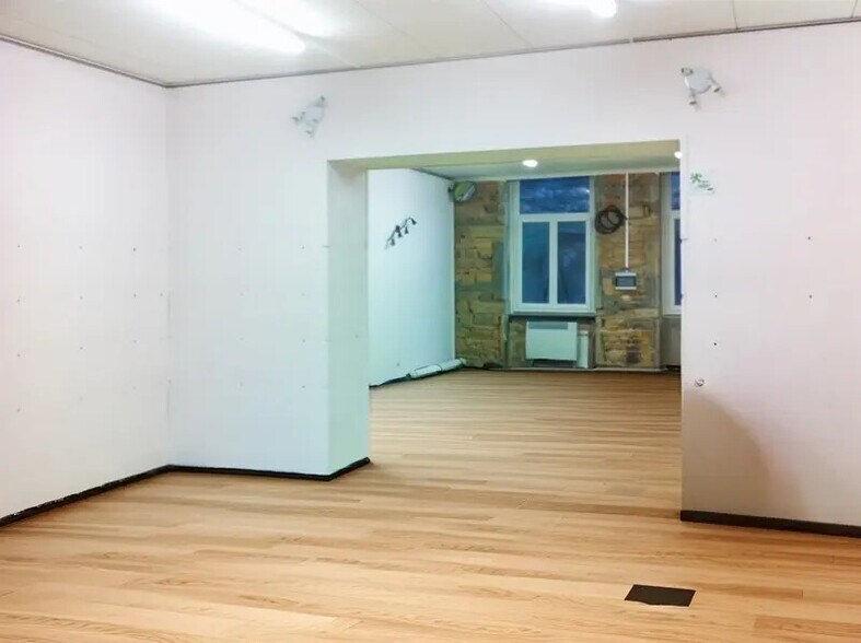 Local commercial dans Lyon à louer - Photo de l’immeuble – Image 3 sur 3