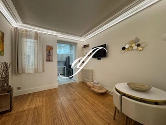 Plus de détails pour Local commercial à louer