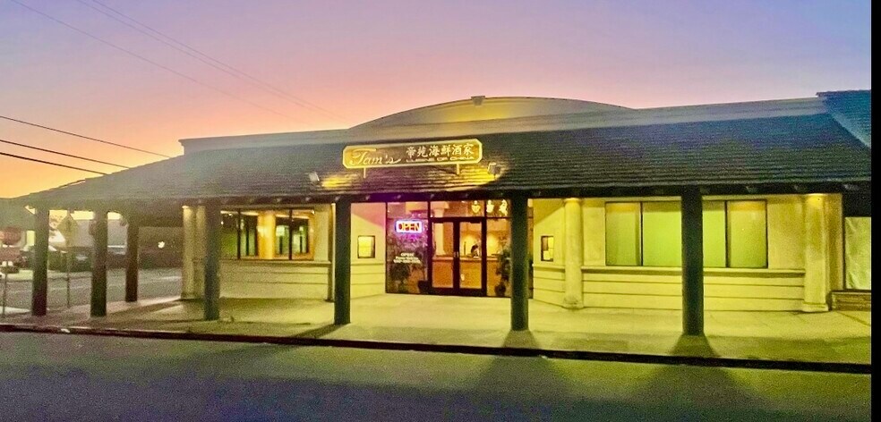 494 Manor Plz, Pacifica, CA à vendre - Photo de l’immeuble – Image 2 sur 9