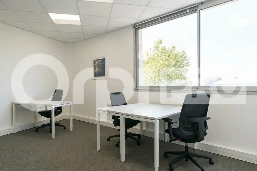 Bureau dans Mérignac à louer - Photo de l’immeuble – Image 2 sur 5
