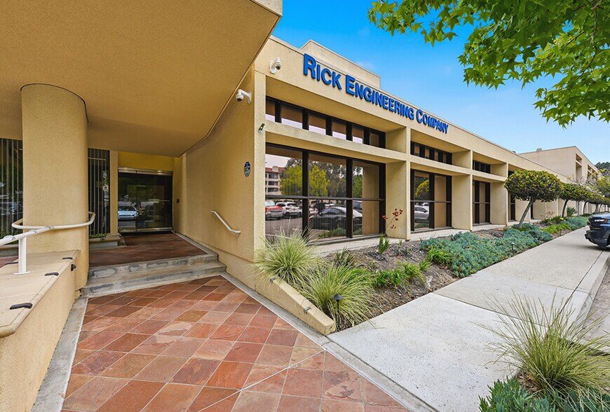 5620-5660 Friars Rd, San Diego, CA à vendre - Photo de l’immeuble – Image 2 sur 9