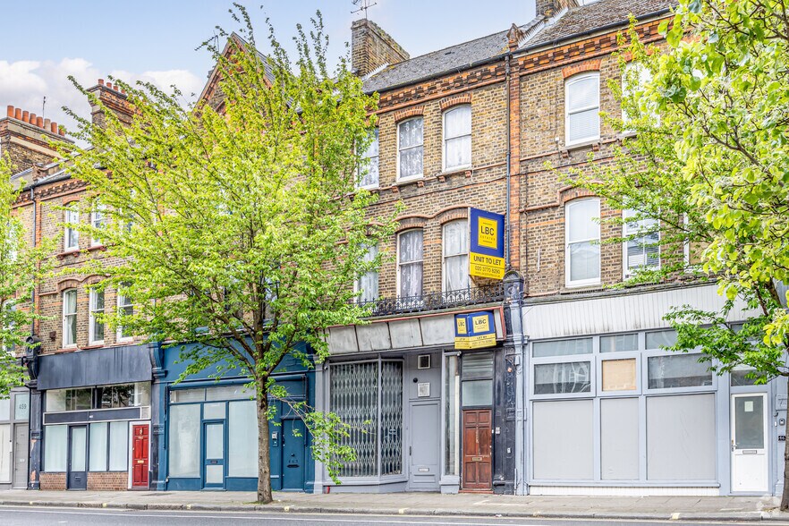 465A Harrow Rd, Londres à louer - Photo principale – Image 1 sur 2