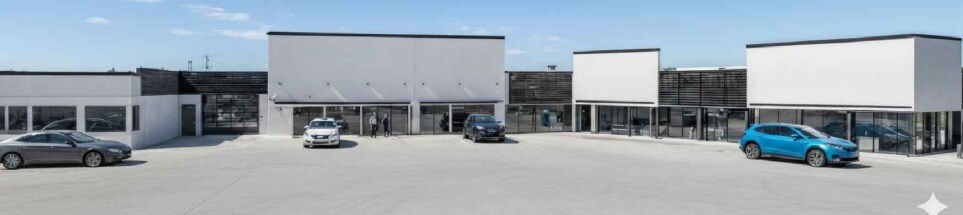 11022 Harry Hines Blvd, Dallas, TX à louer - Photo de l’immeuble – Image 1 sur 7
