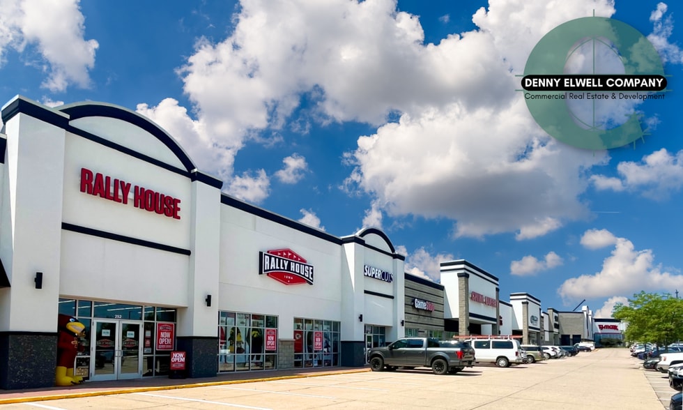 2010 SE Delaware Ave, Ankeny, IA à louer - Photo principale – Image 1 sur 15