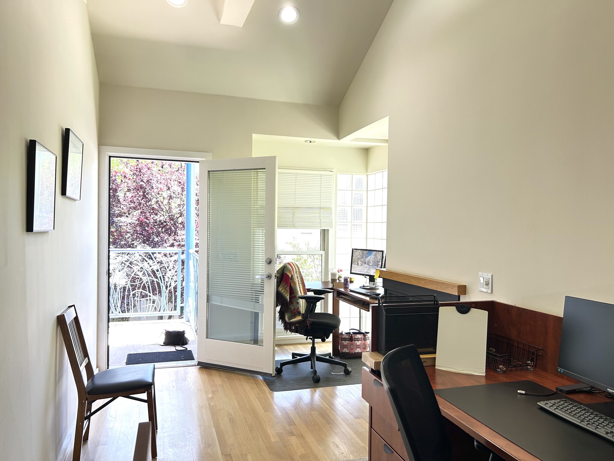 430 D St, Davis, CA à louer Photo intérieure– Image 1 sur 7
