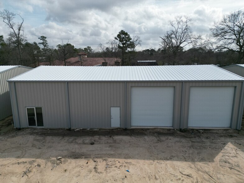 20678 Canterbury Ln, Porter, TX à vendre - Photo de l’immeuble – Image 2 sur 4