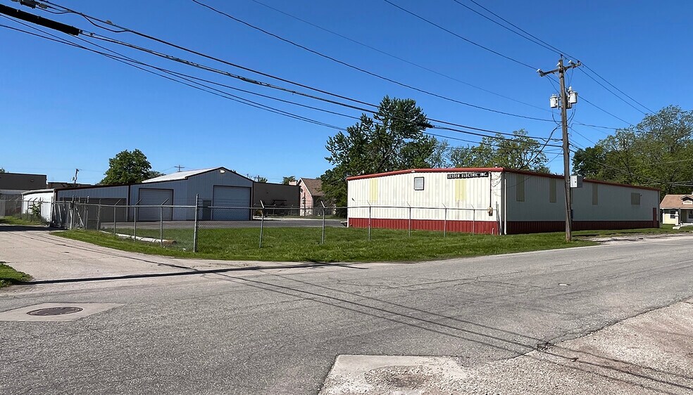 315 NW Laurent St, Topeka, KS à louer - Photo de l’immeuble – Image 1 sur 3