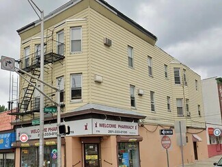 Plus de détails pour 770 West Side Ave, Jersey City, NJ - Local commercial à vendre