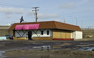Plus de détails pour 16800 Brookpark Rd, Brook Park, OH - Local commercial à vendre