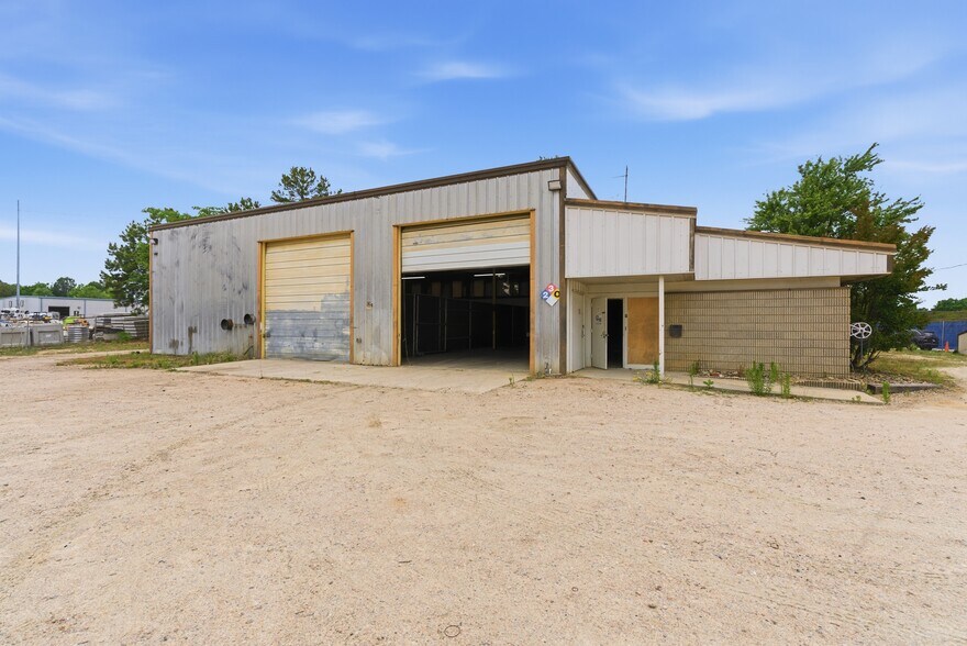 709 Freedom Dr, Raleigh, NC à louer - Photo de l’immeuble – Image 3 sur 14