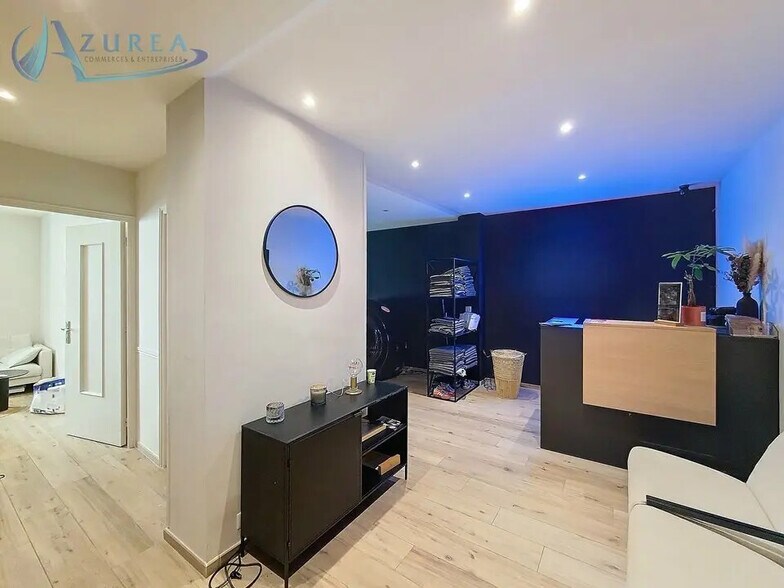 Bureau dans Nice à louer - Photo de l’immeuble – Image 2 sur 6