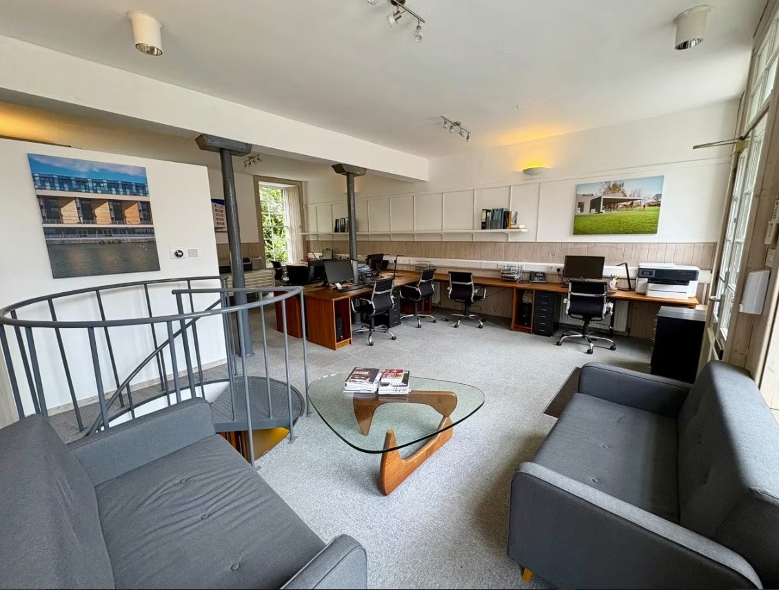 3 Tolbooth Wynd, Edinburgh, EDH - Lot 3 - - Photo intérieure - Image 2 of 11