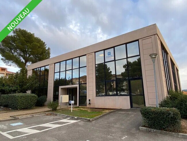 Plus de détails pour 511 Route De La Seds, Vitrolles - Bureau à louer