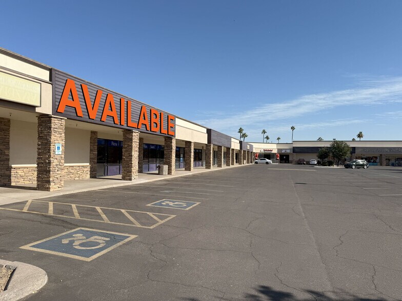 2711 S Alma School Rd, Mesa, AZ à louer - Photo principale – Image 1 sur 5
