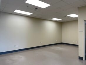 521 W 14th St, Panama City, FL à louer Photo intérieure– Image 2 sur 2