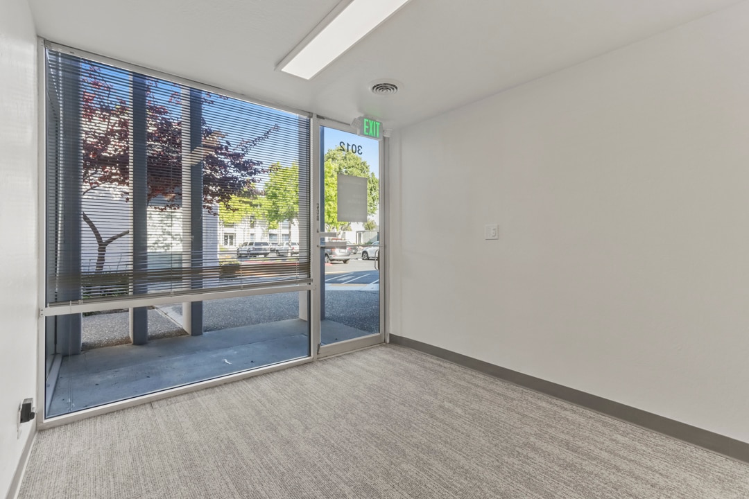 2910-2960 Scott Blvd, Santa Clara, CA à louer Photo de l’immeuble– Image 1 sur 19