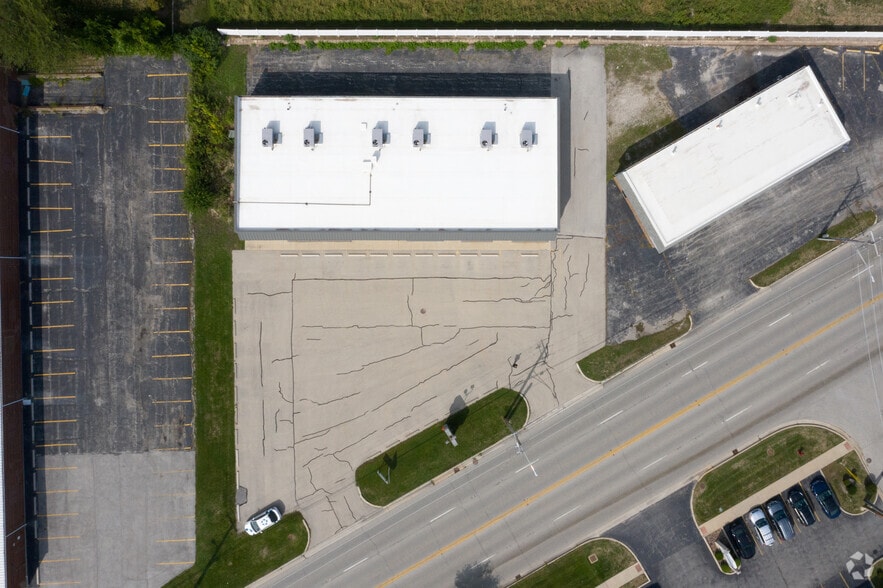 6525-6535 W Joliet Rd, Countryside, IL à vendre - Aérien – Image 1 sur 2