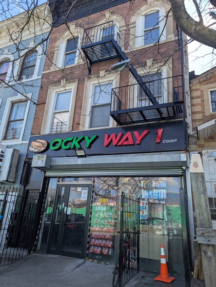 480 Sutter Ave, Brooklyn, NY à vendre - Photo de l’immeuble – Image 1 sur 11