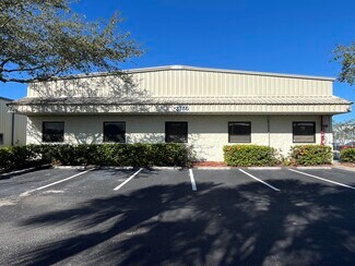 Plus de détails pour 3748 Ironbridge Blvd, Fort Myers, FL - Industriel/Logistique à vendre