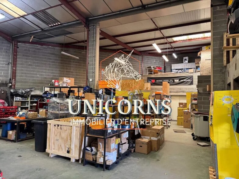 Industriel/Logistique dans Quint-Fonsegrives à louer - Photo intérieure – Image 3 sur 5