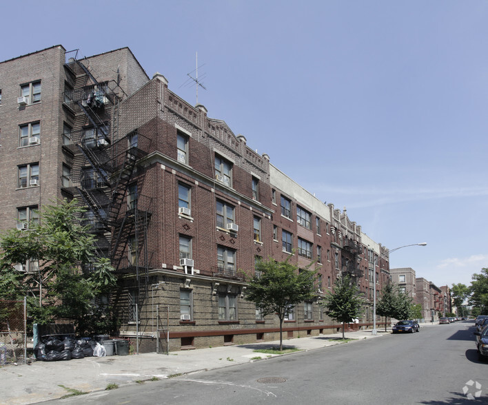 580 E 22nd St, Brooklyn, NY à vendre - Photo de l’immeuble – Image 2 sur 29
