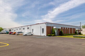 Plus de détails pour 150 Commerce Rd, Carlstadt, NJ - Industriel/Logistique à louer