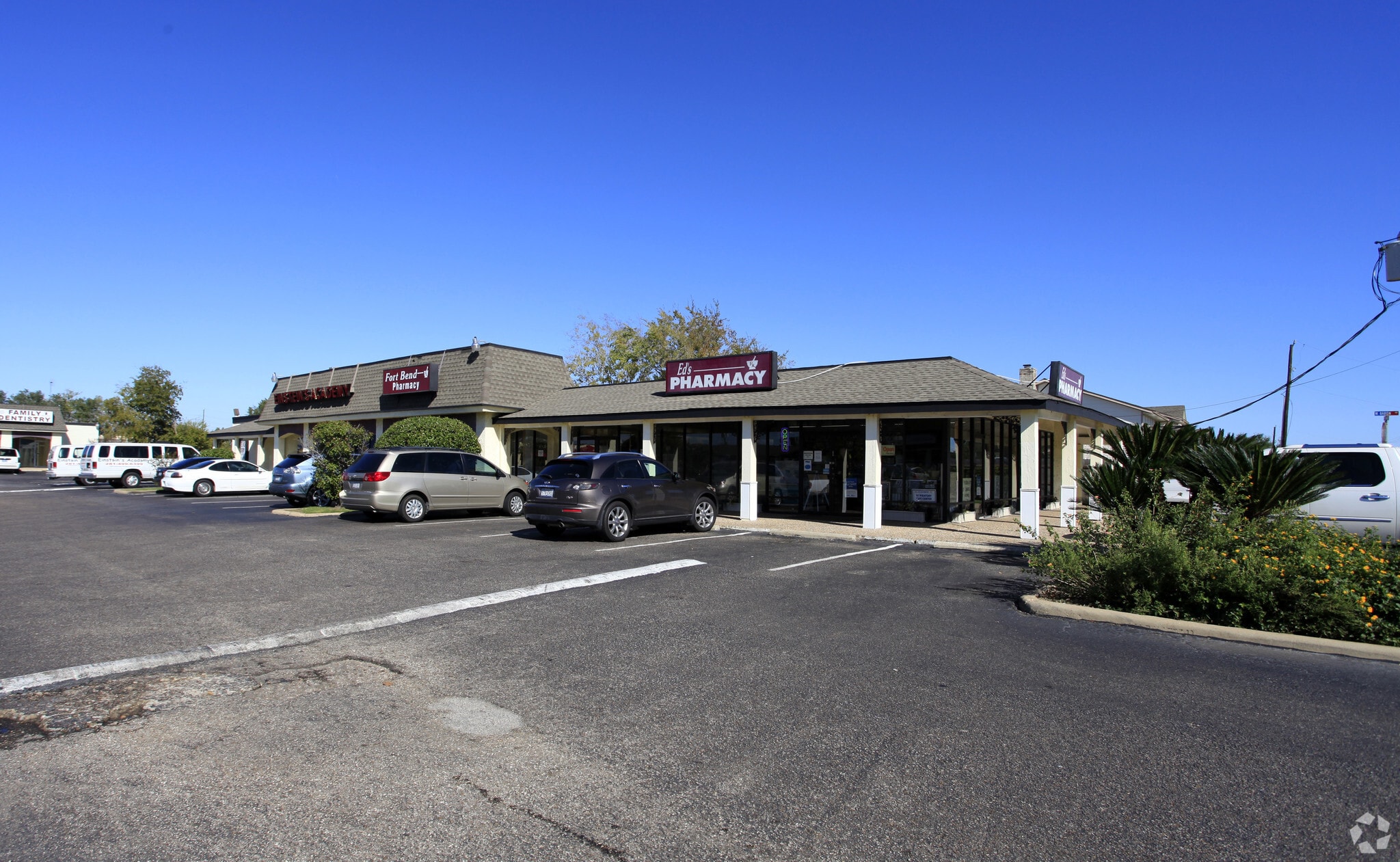 3744-3746 Cartwright Rd, Missouri City, TX à louer Photo principale– Image 1 sur 4