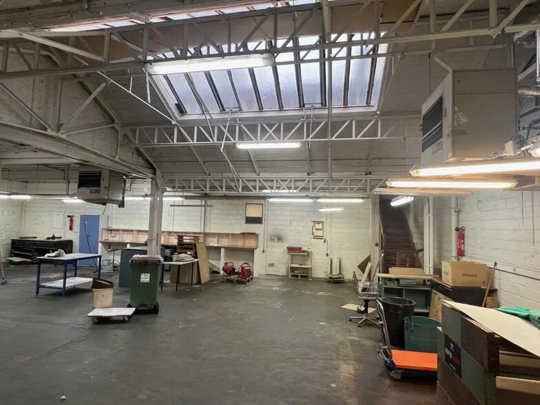 3/5 Avenue Du Fort, Montrouge à vendre - Photo de l’immeuble – Image 2 sur 25